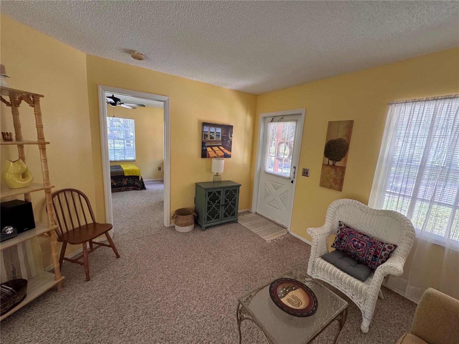 Listing photo id 4 for 7972 Midway Drive Terrace O103