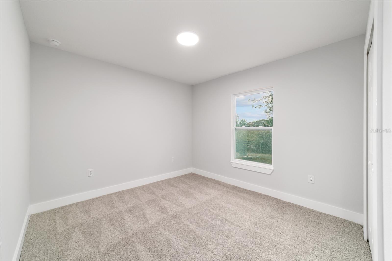 Image 32 of 41 For 2205 Deerpark Heights Road