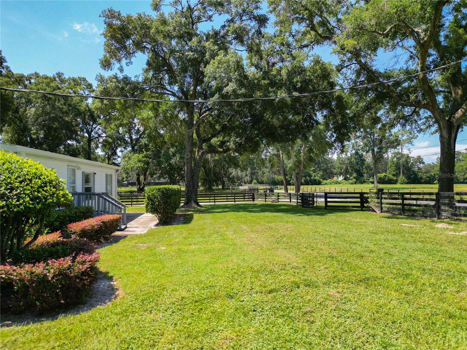 Image 10 of 88 For 8901 137th Avenue