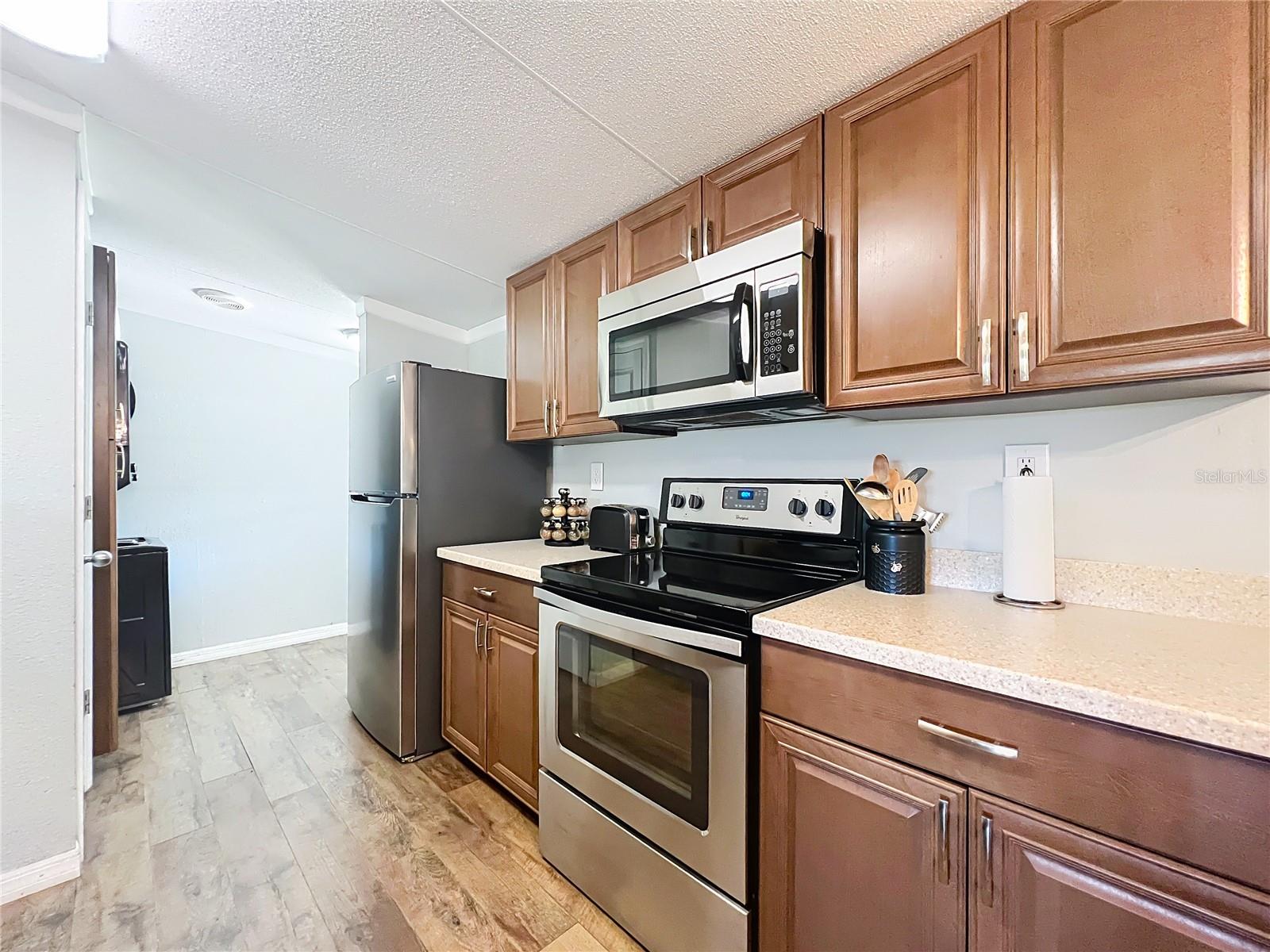 Image 23 of 88 For 8901 137th Avenue