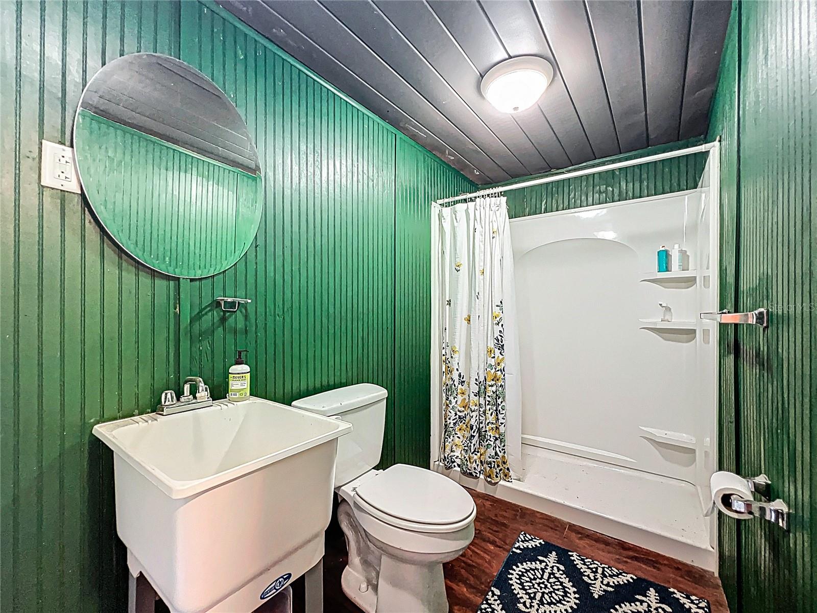 Image 70 of 88 For 8901 137th Avenue
