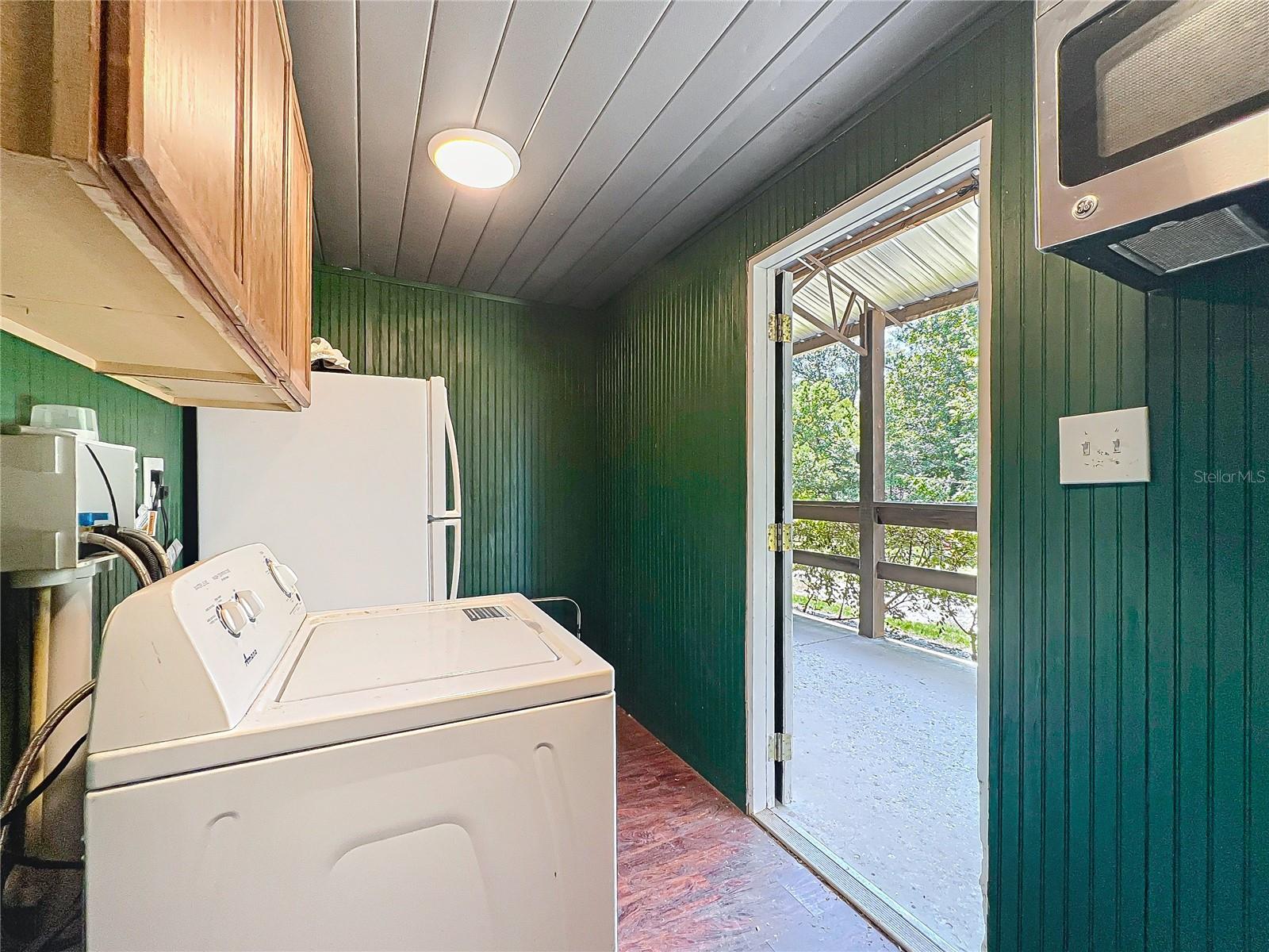 Image 71 of 88 For 8901 137th Avenue