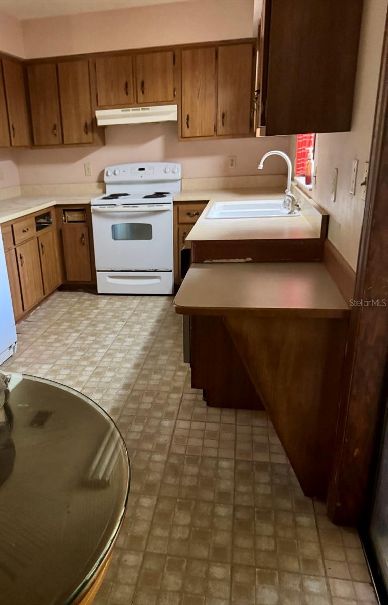Image 6 of 14 For 3725 18th Avenue