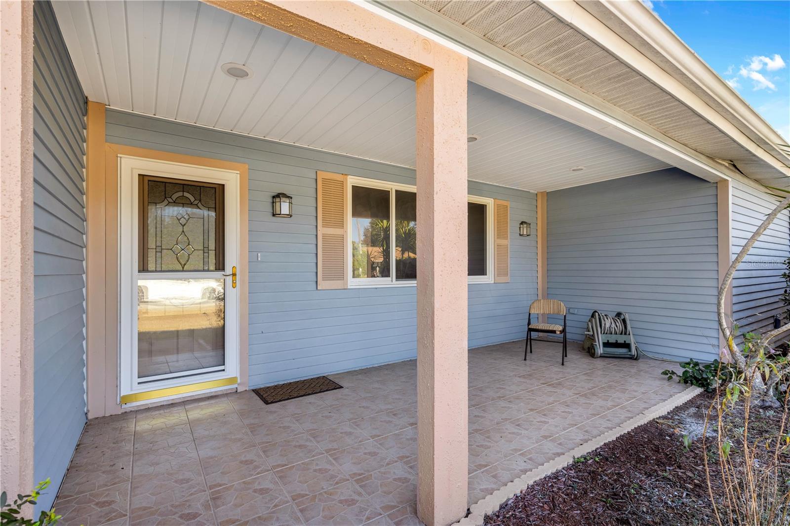 Listing photo id 23 for 10962 81st Avenue