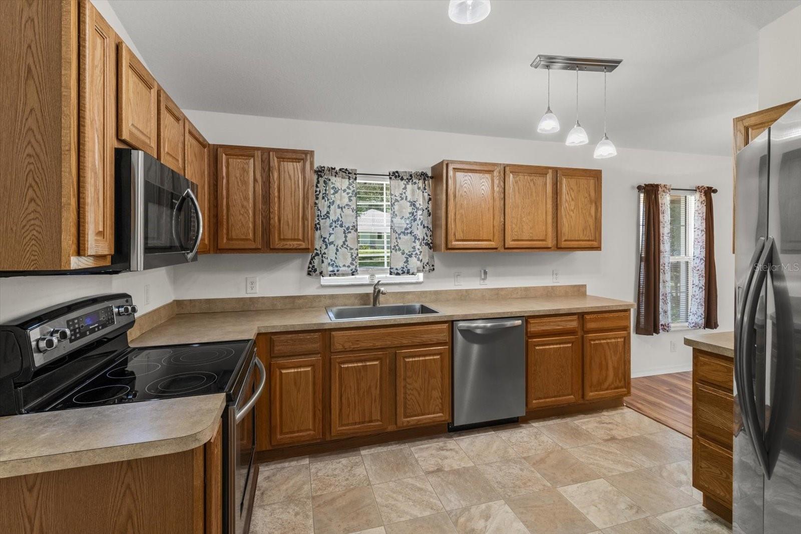 Image 17 of 45 For 4002 Beck Street