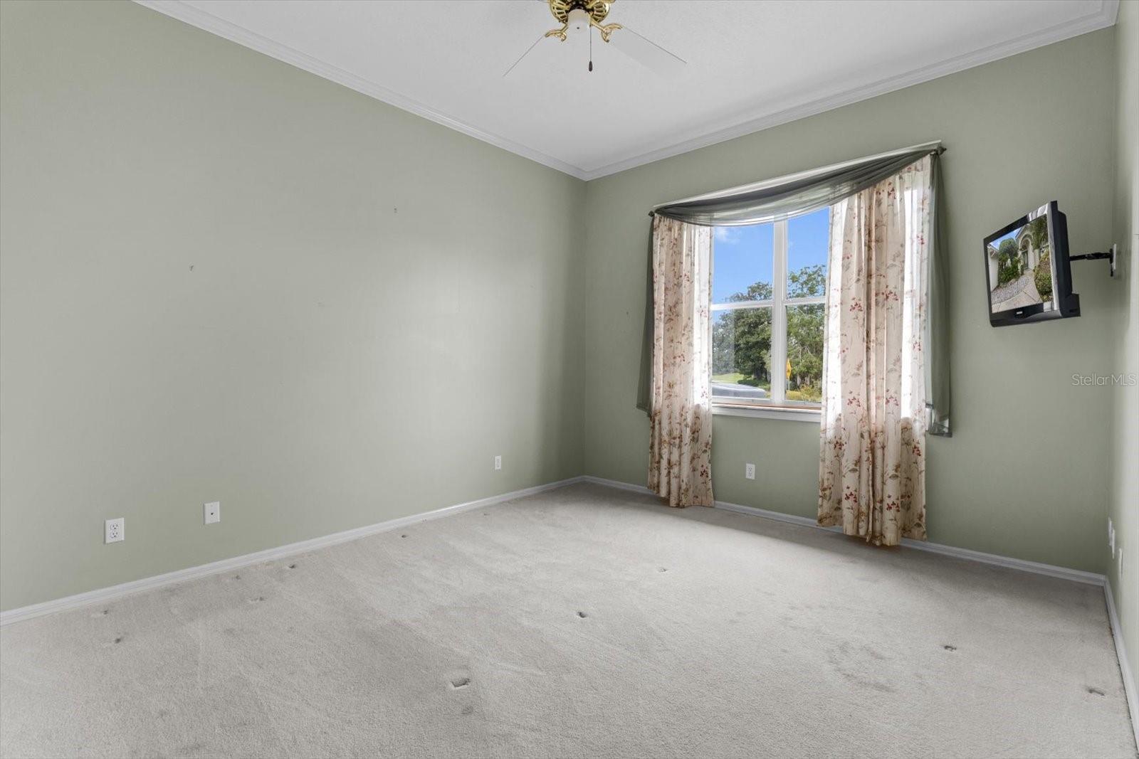 Image 31 of 48 For 1 Deerwood Drive