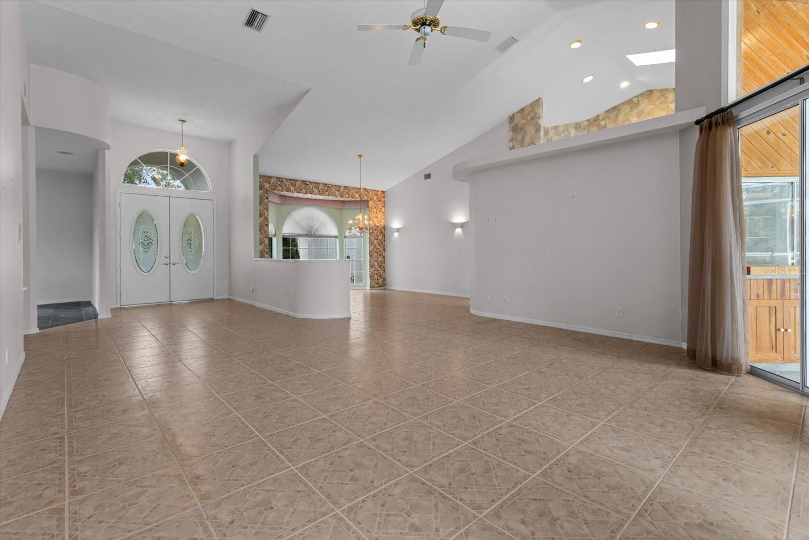 Image 7 of 48 For 1 Deerwood Drive