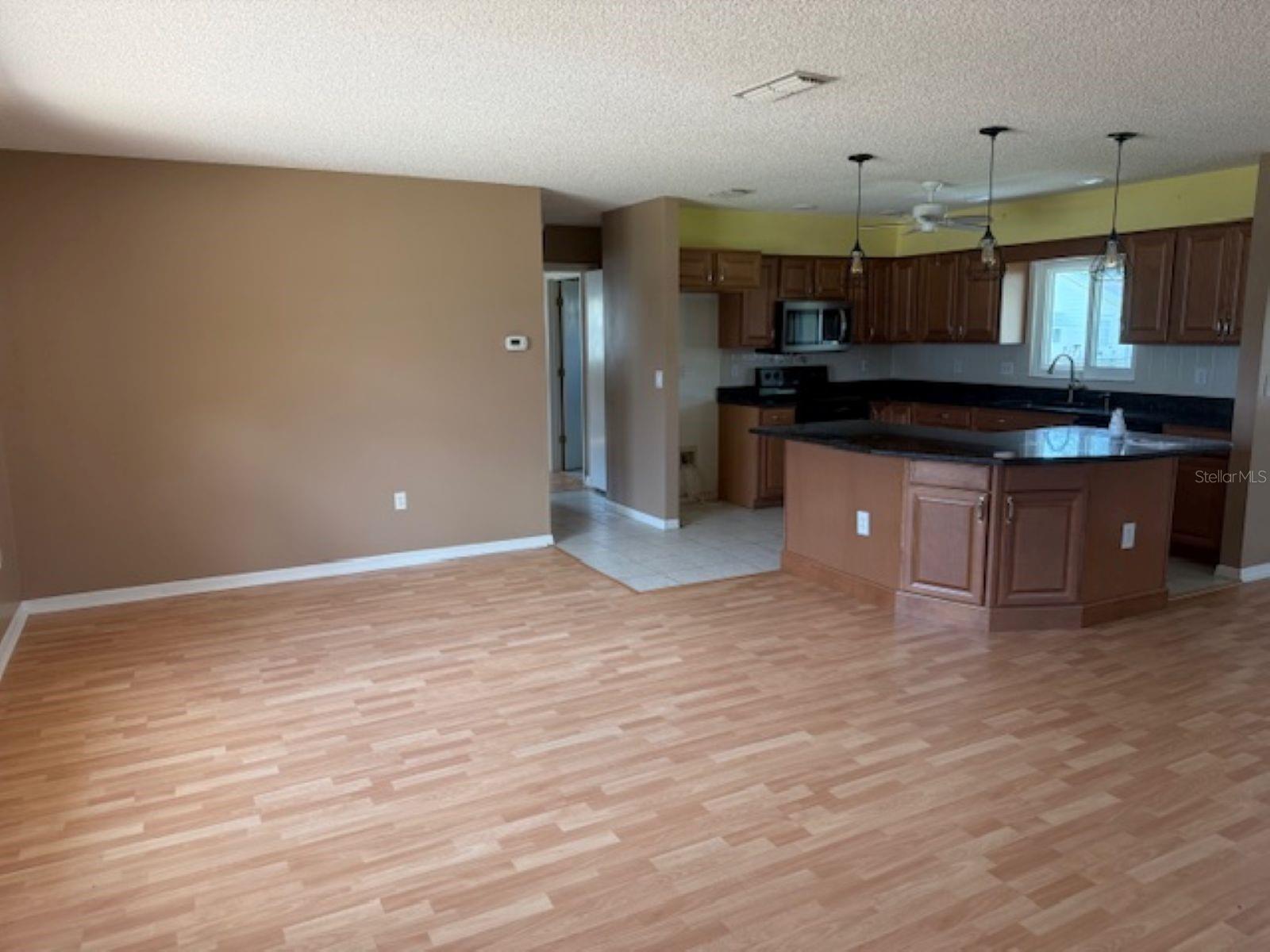Image 2 of 15 For 17866 108th Court