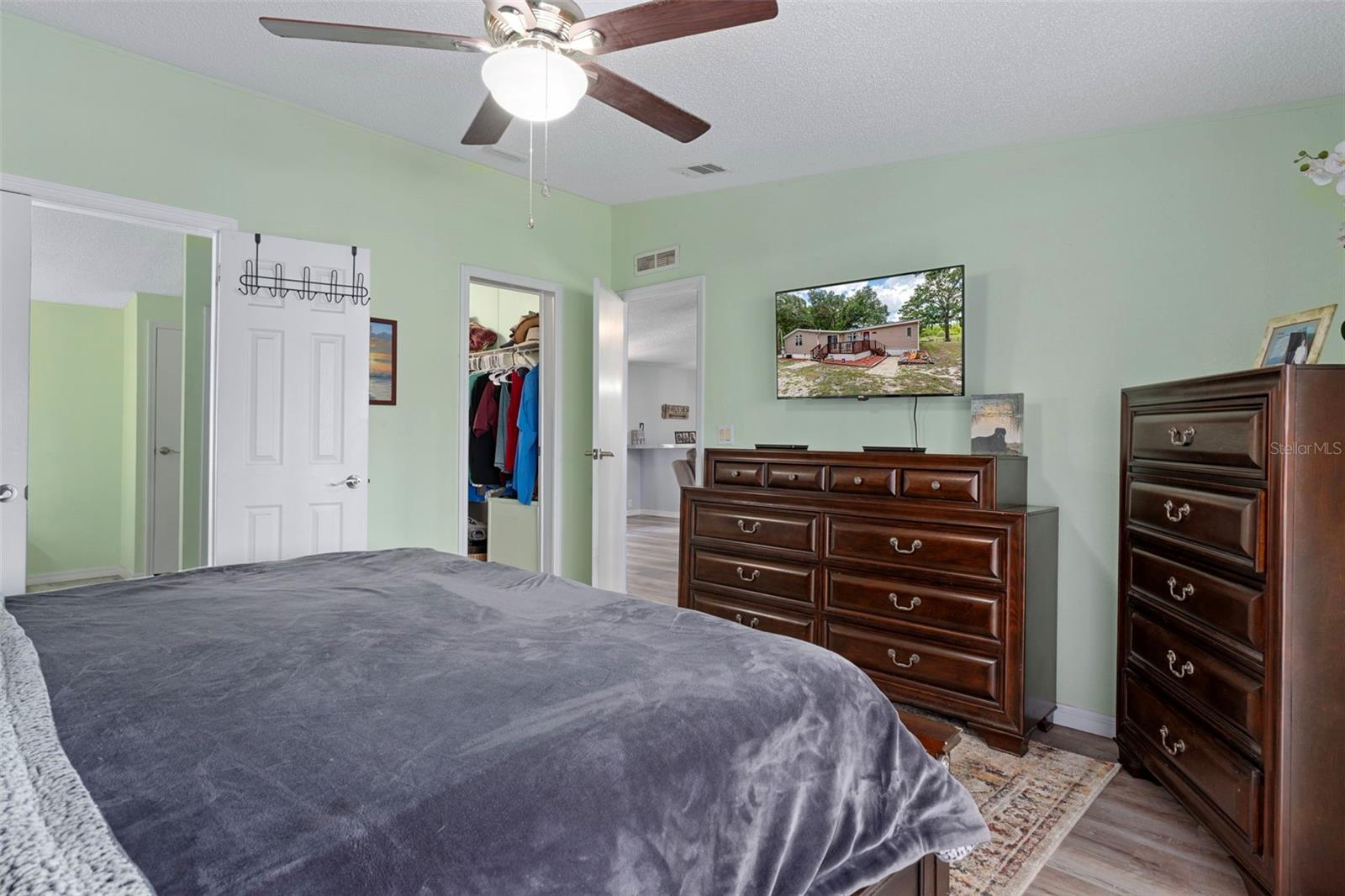 Image 16 of 54 For 5822 Tsala Apopka Drive