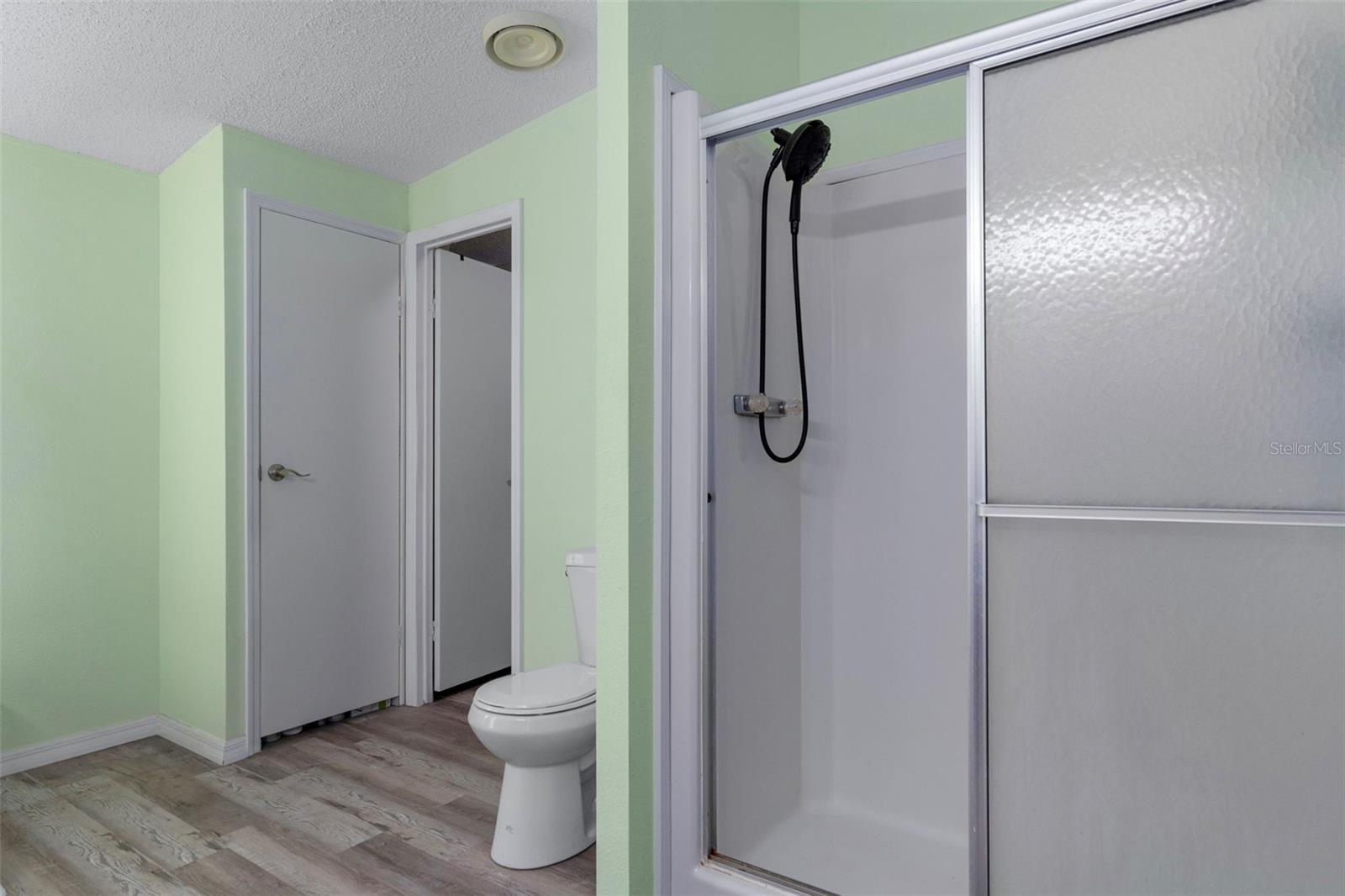 Image 18 of 54 For 5822 Tsala Apopka Drive