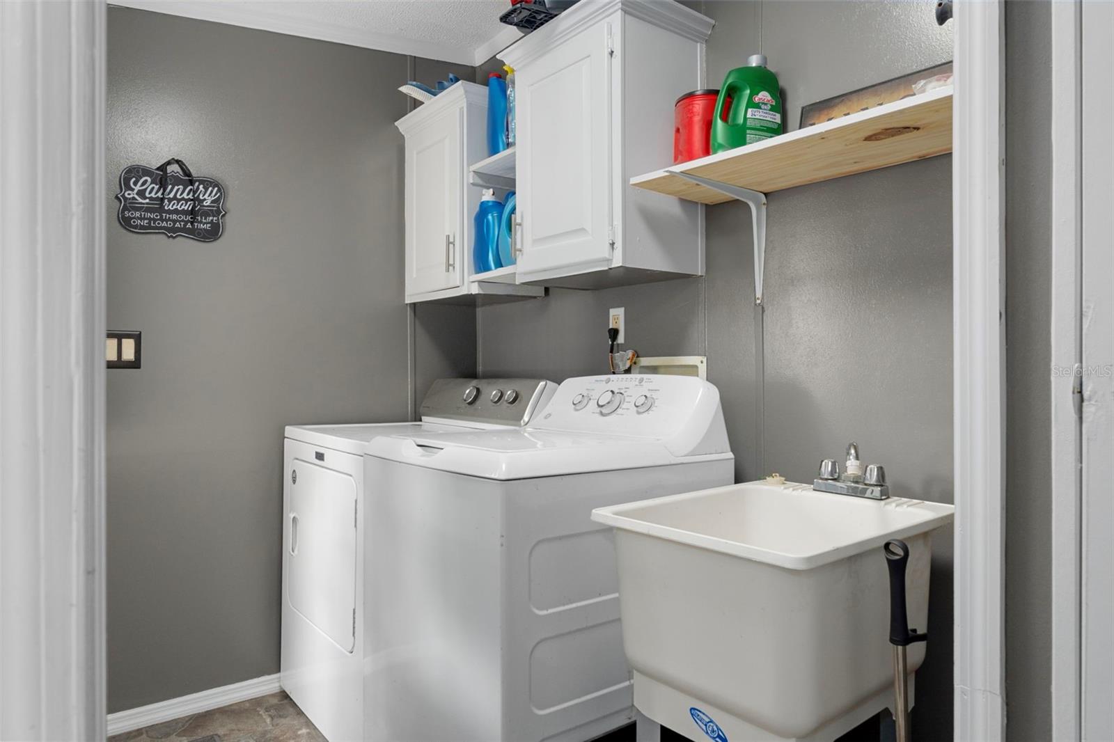 Image 30 of 54 For 5822 Tsala Apopka Drive