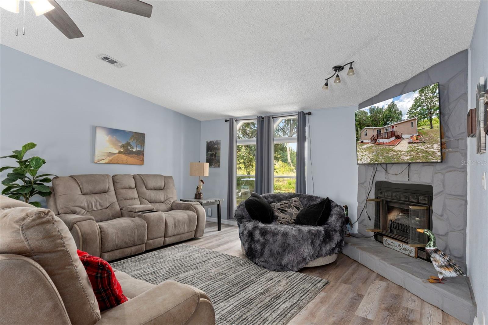 Image 5 of 54 For 5822 Tsala Apopka Drive