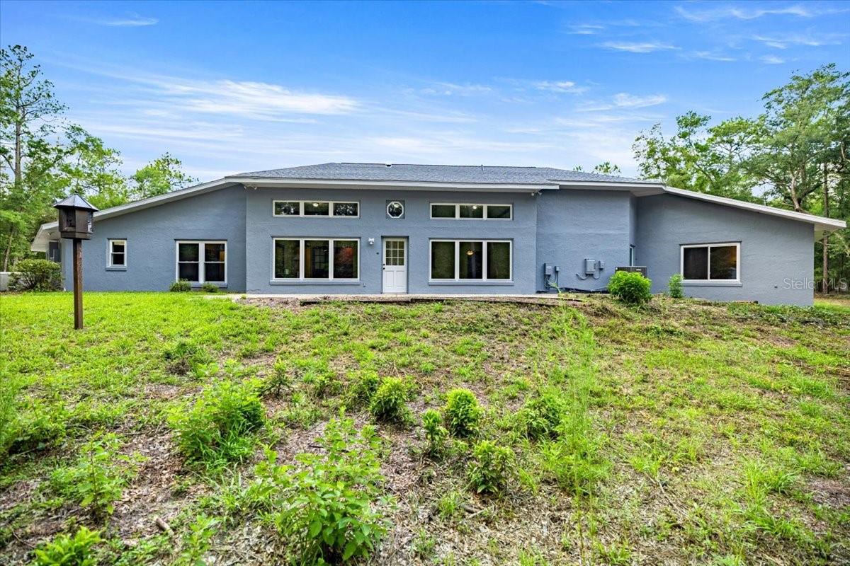 Image 10 of 98 For 7705 186 Avenue