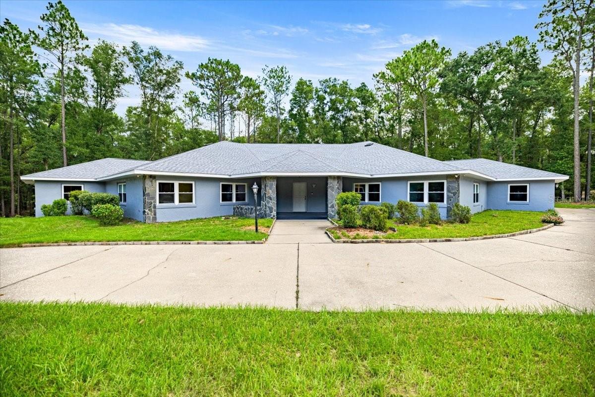 Image 18 of 98 For 7705 186 Avenue