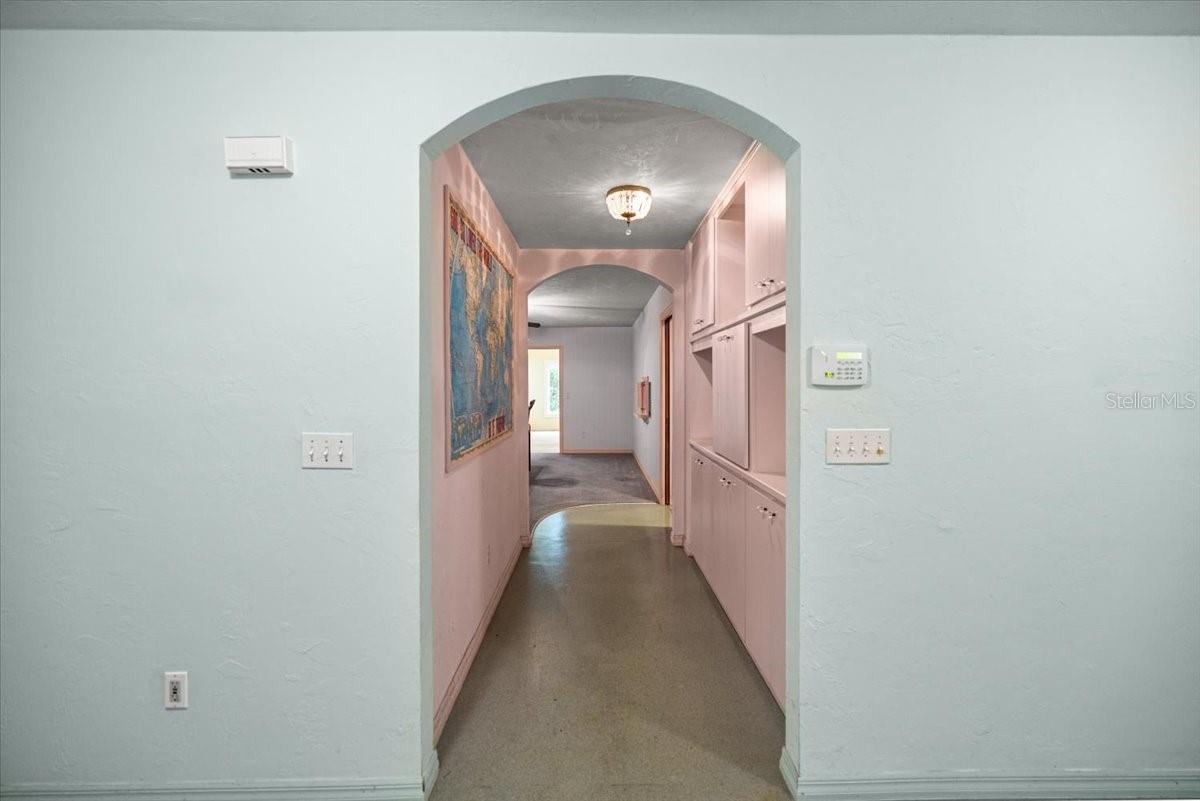 Image 21 of 98 For 7705 186 Avenue