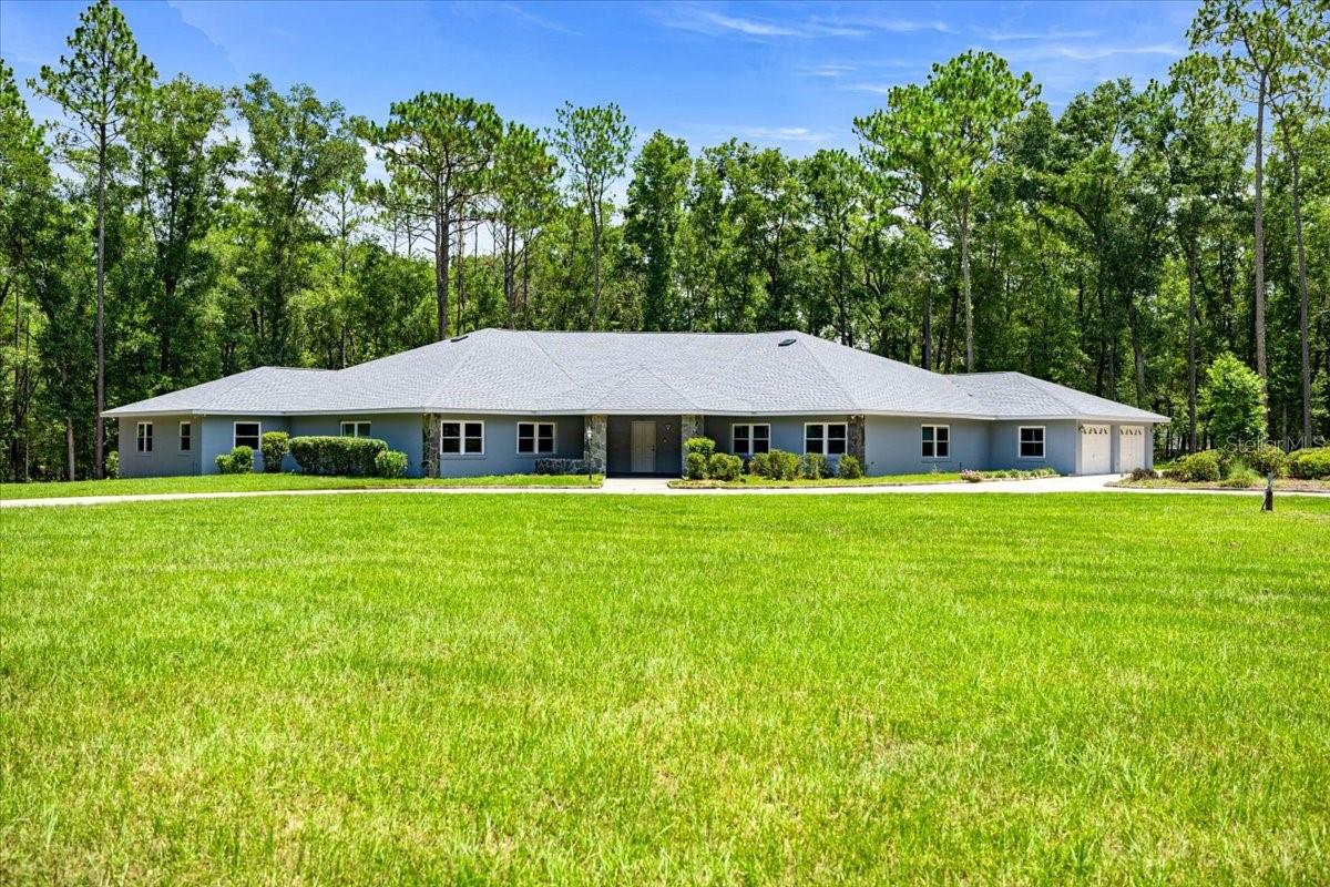 Image 3 of 98 For 7705 186 Avenue