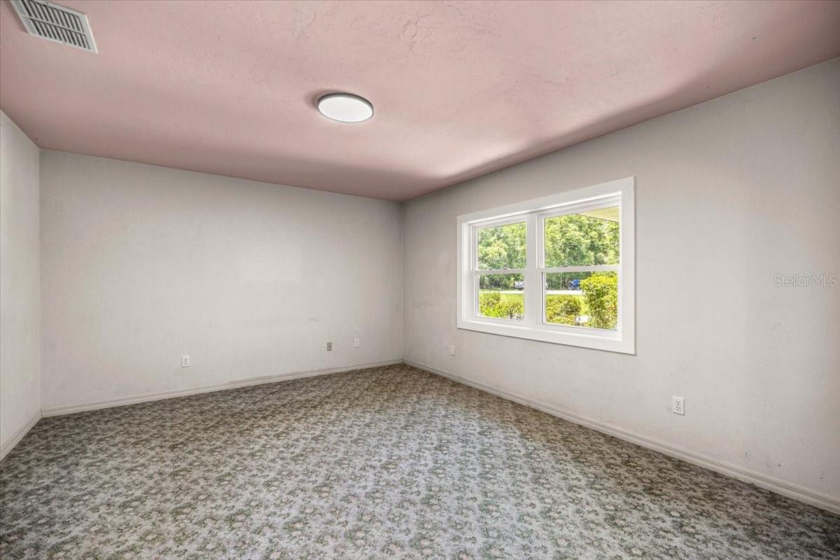 Image 55 of 98 For 7705 186 Avenue