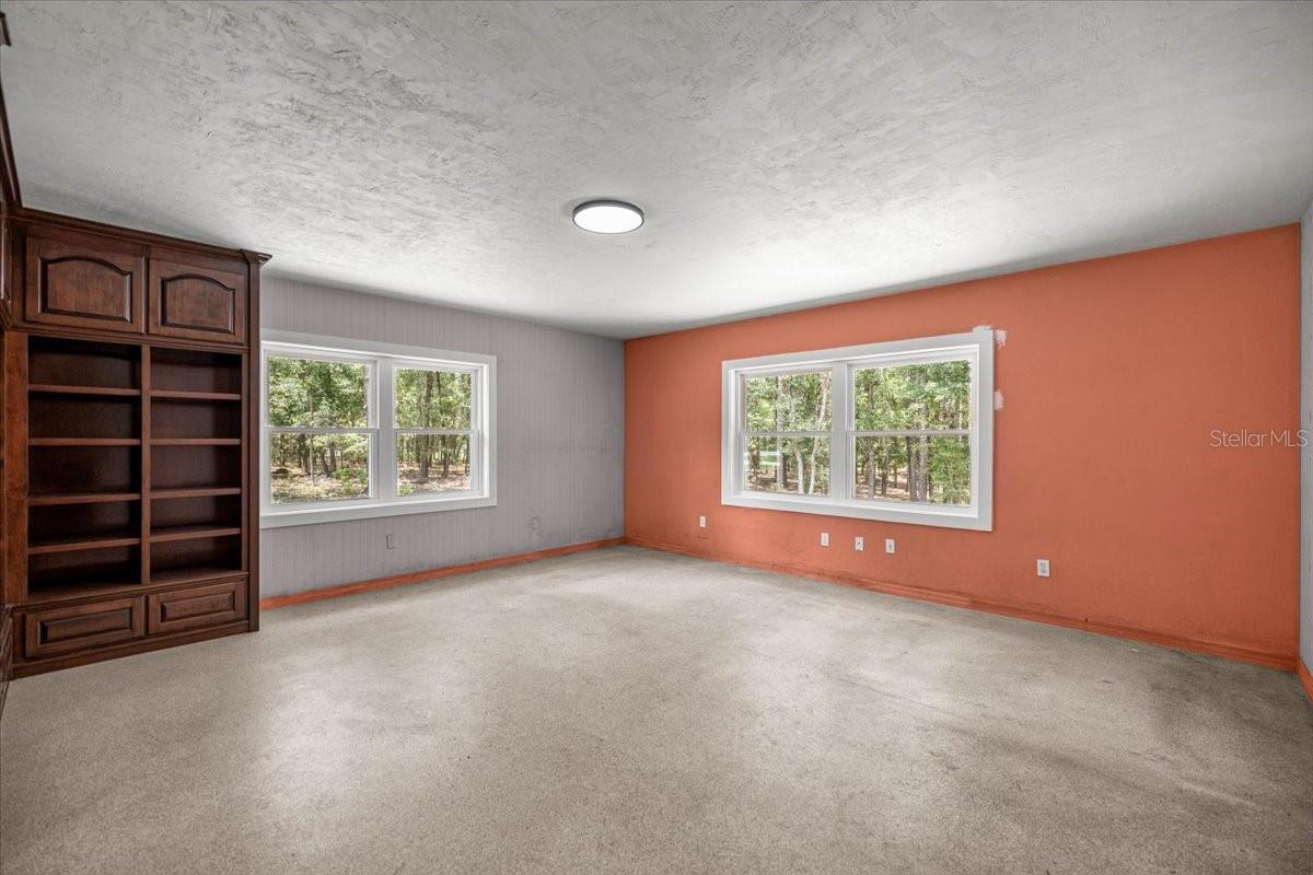 Image 72 of 98 For 7705 186 Avenue