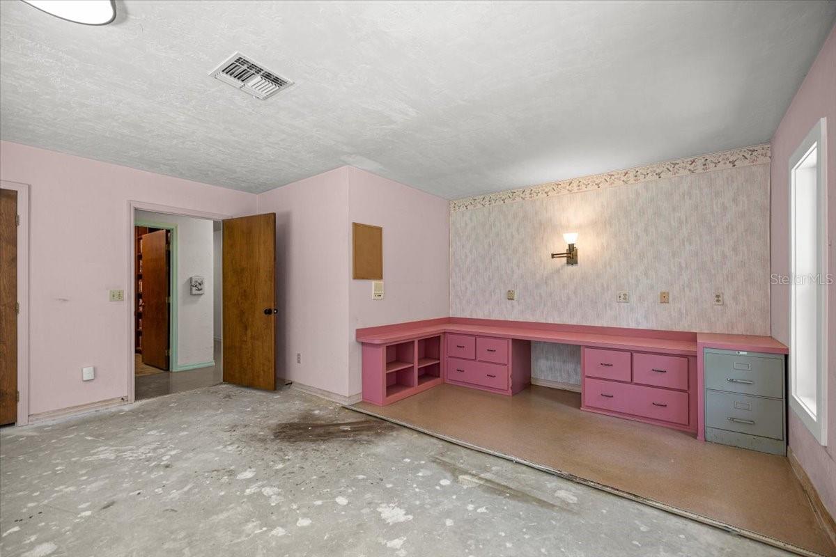 Image 81 of 98 For 7705 186 Avenue