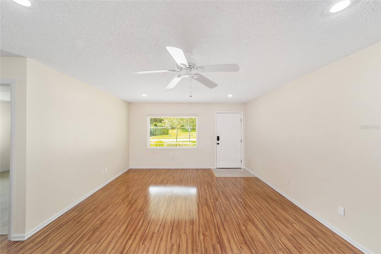 Image 12 of 34 For 8833 98th Street Road E