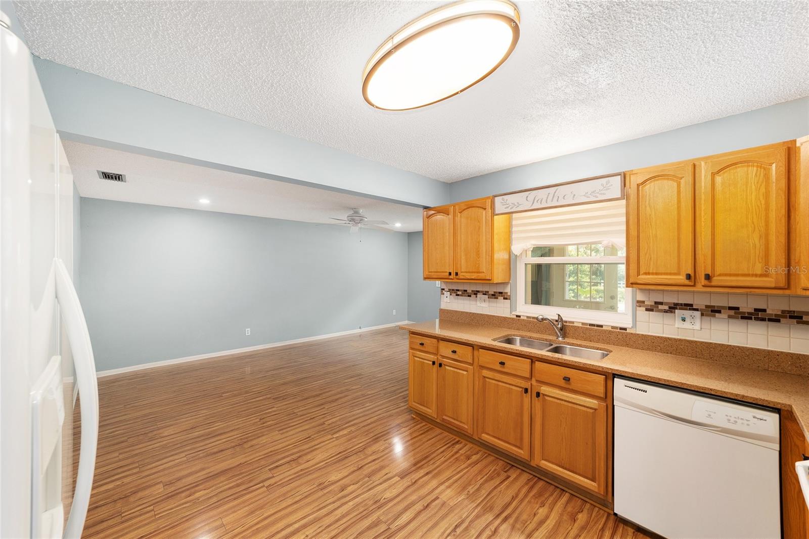 Image 14 of 34 For 8833 98th Street Road E