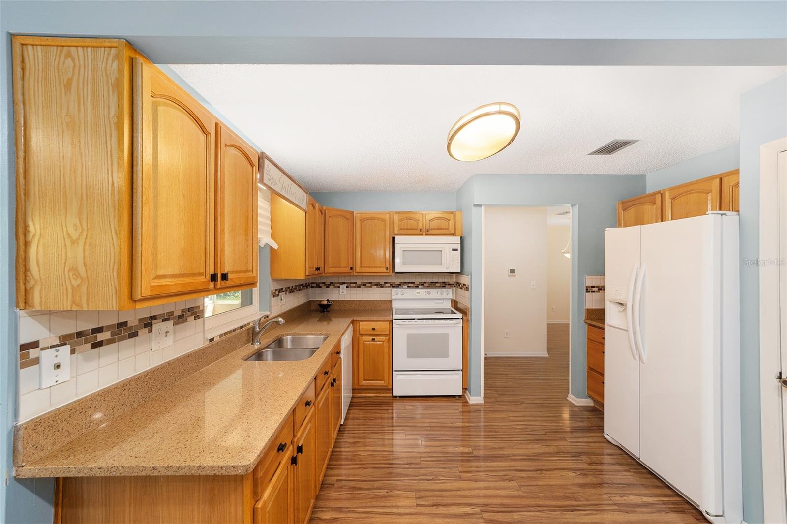Image 17 of 34 For 8833 98th Street Road E