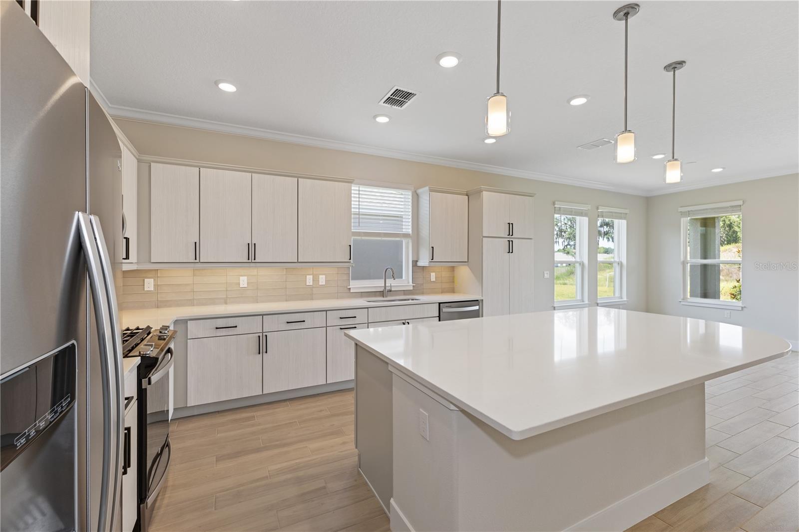 Image 2 of 25 For 4473 53rd Avenue Road