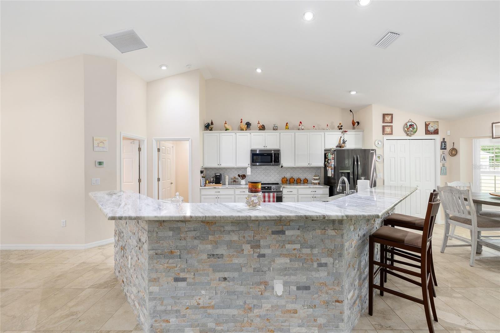 Image 22 of 67 For 16170 53rd Street
