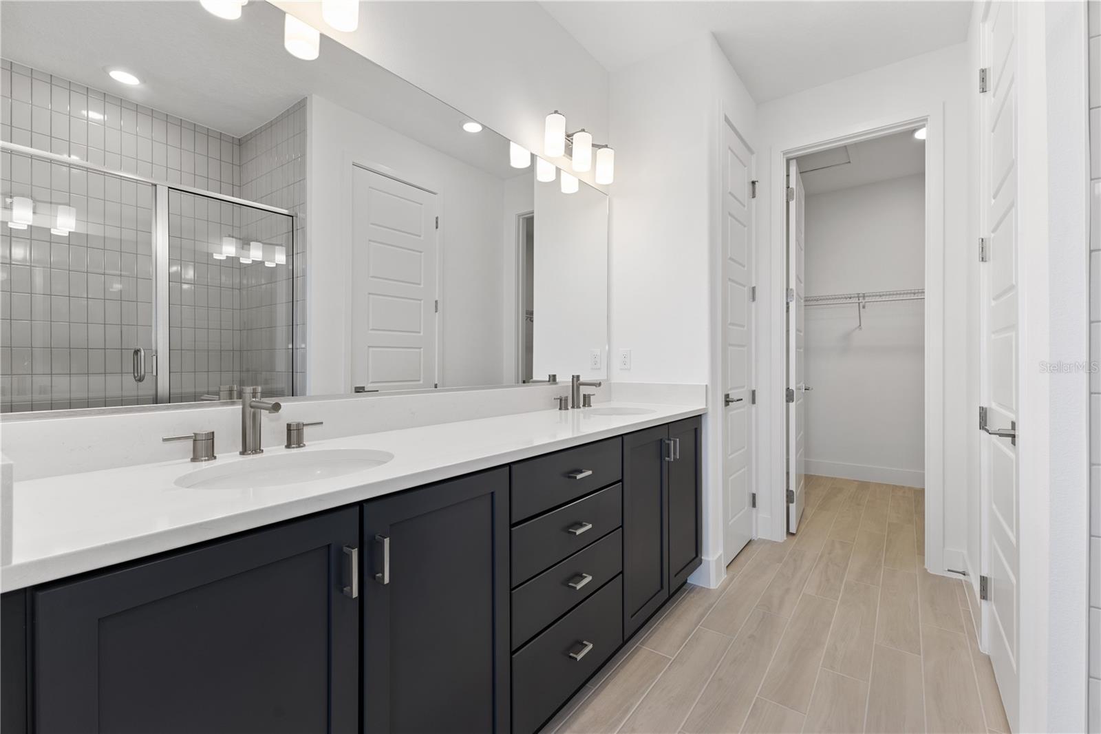 Image 18 of 26 For 5447 34th Street