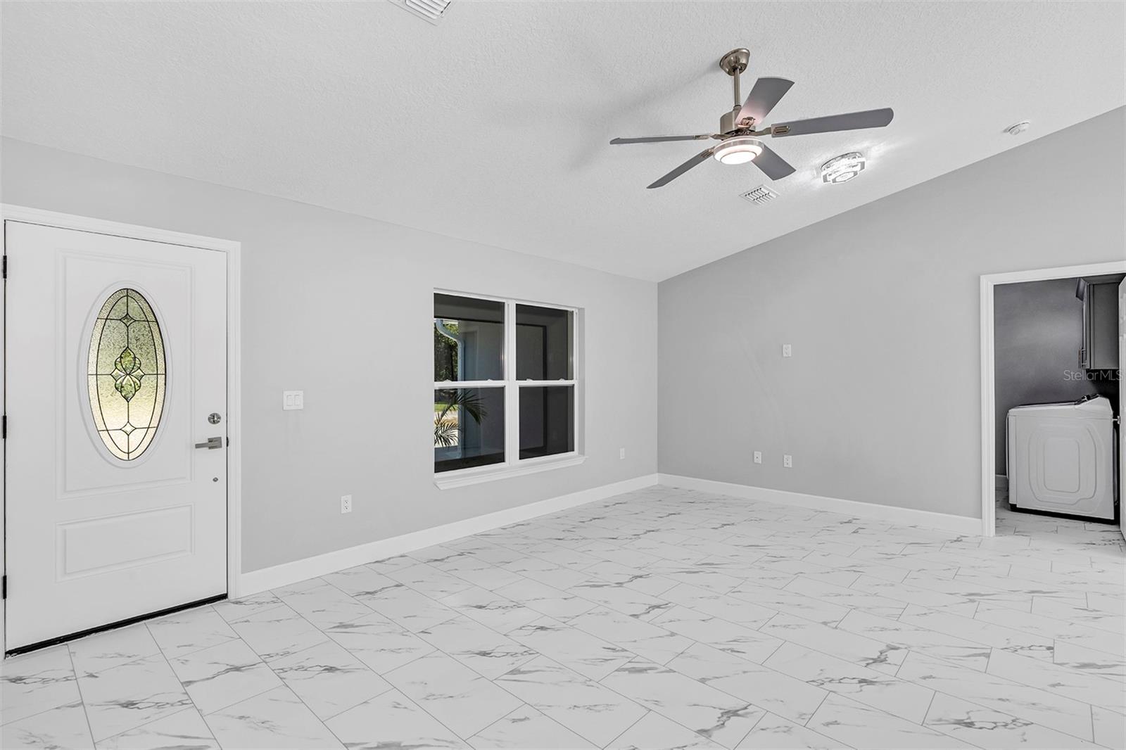Image 11 of 39 For 463 56th Avenue