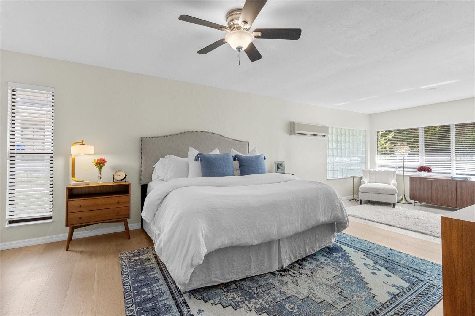 Listing photo id 1 for 1445 Chapelcross Loop