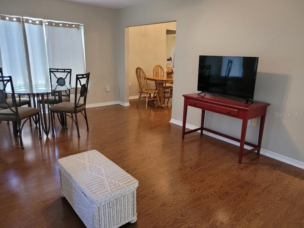 Image 8 of 25 For 13635 89th Avenue