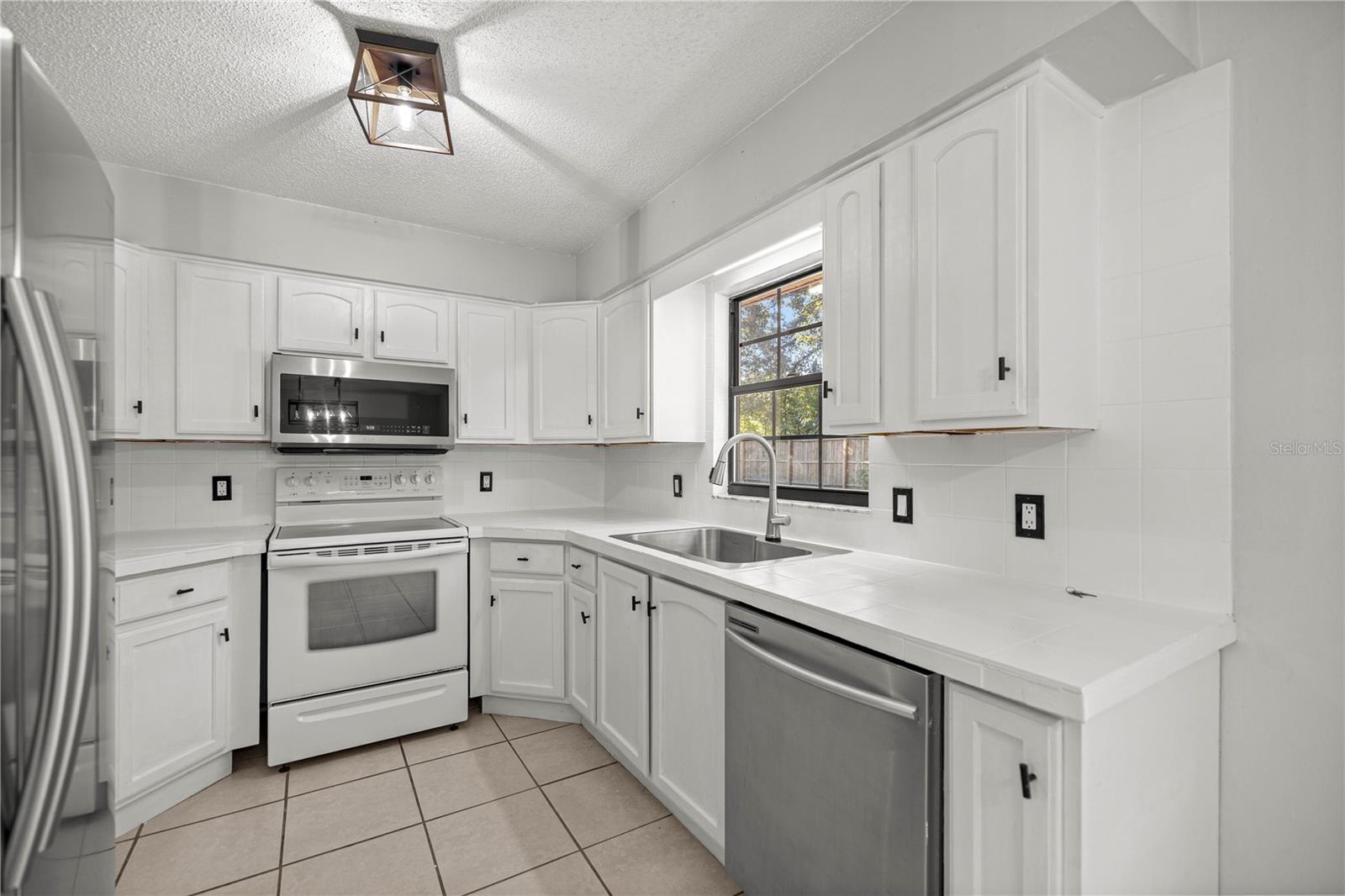 Image 16 of 30 For 8310 132nd Lane