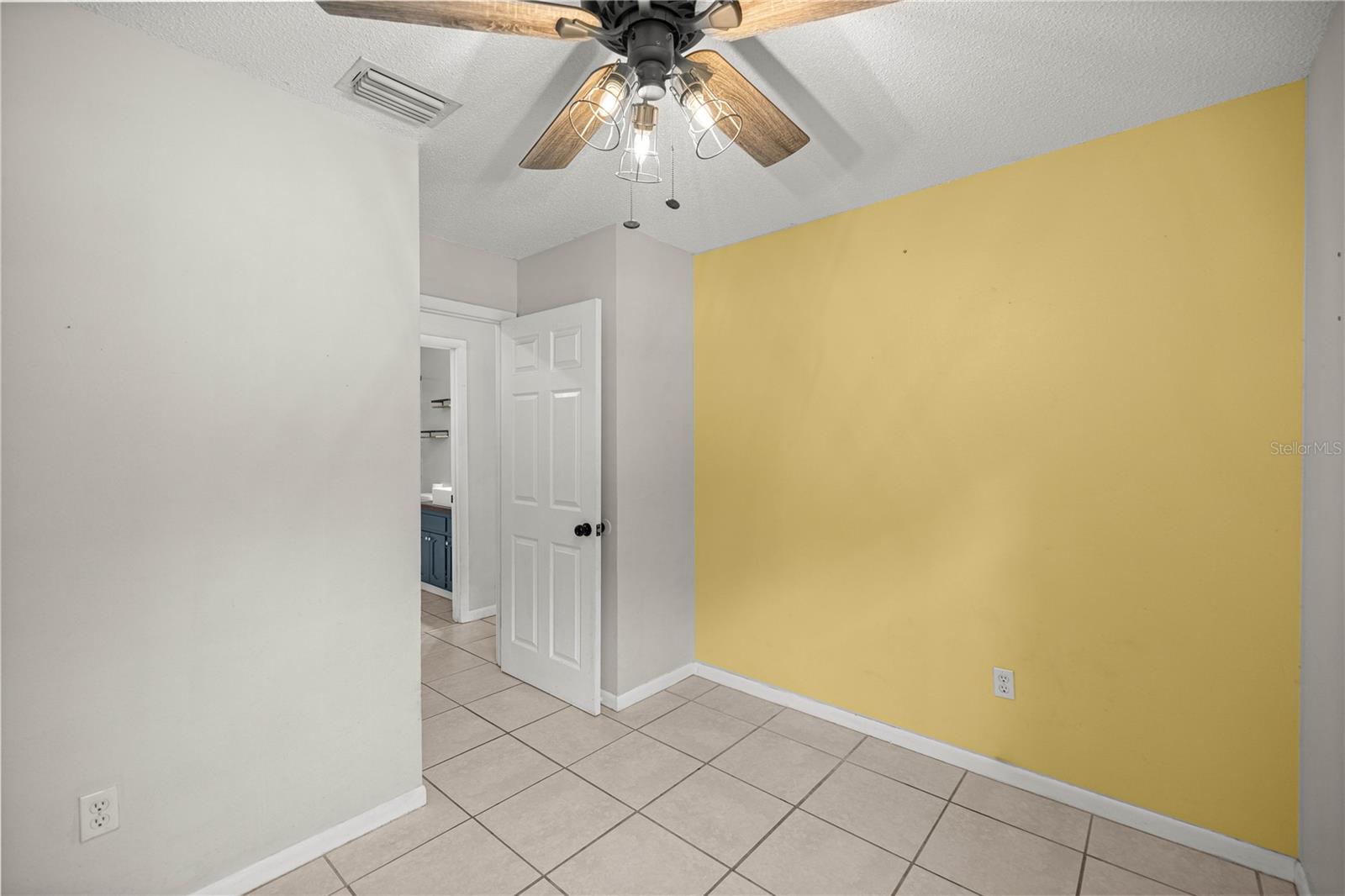 Image 20 of 30 For 8310 132nd Lane