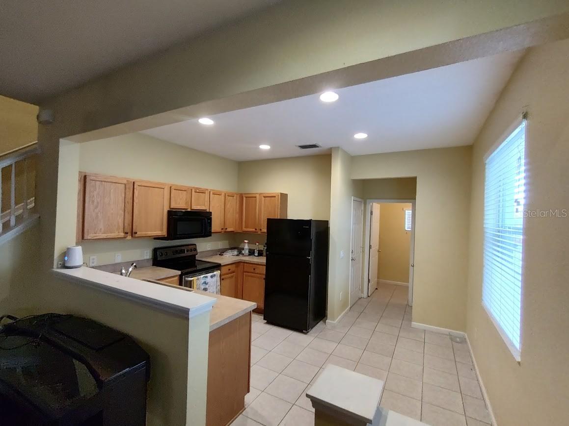 Listing photo id 1 for 4107 54th Circle