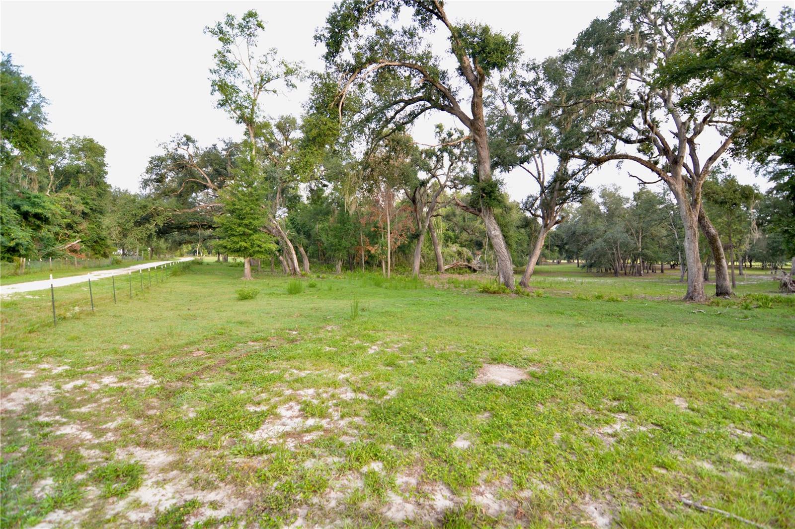 Image 16 of 66 For 2669 Suwannee Valley Road
