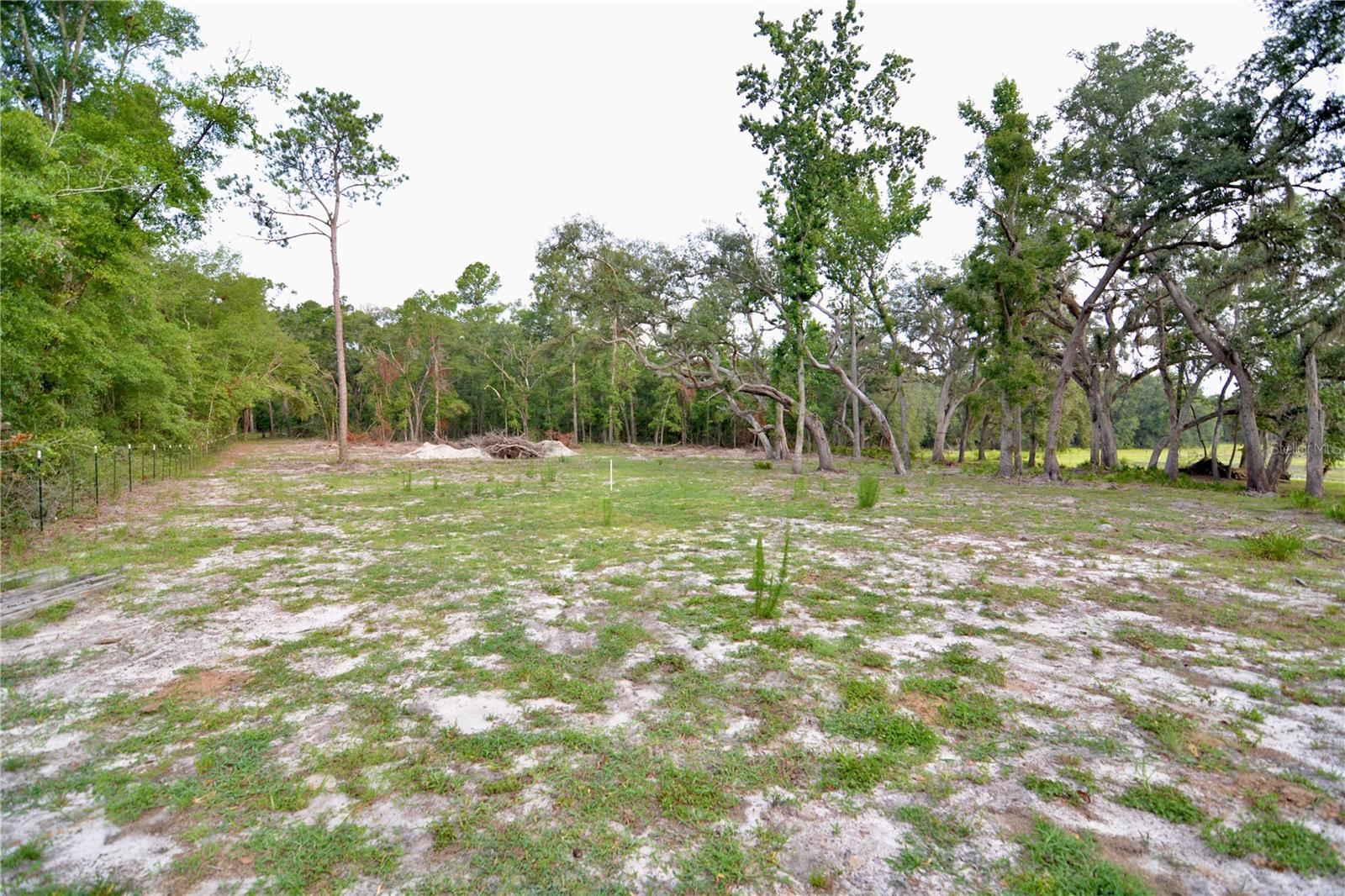 Image 18 of 66 For 2669 Suwannee Valley Road