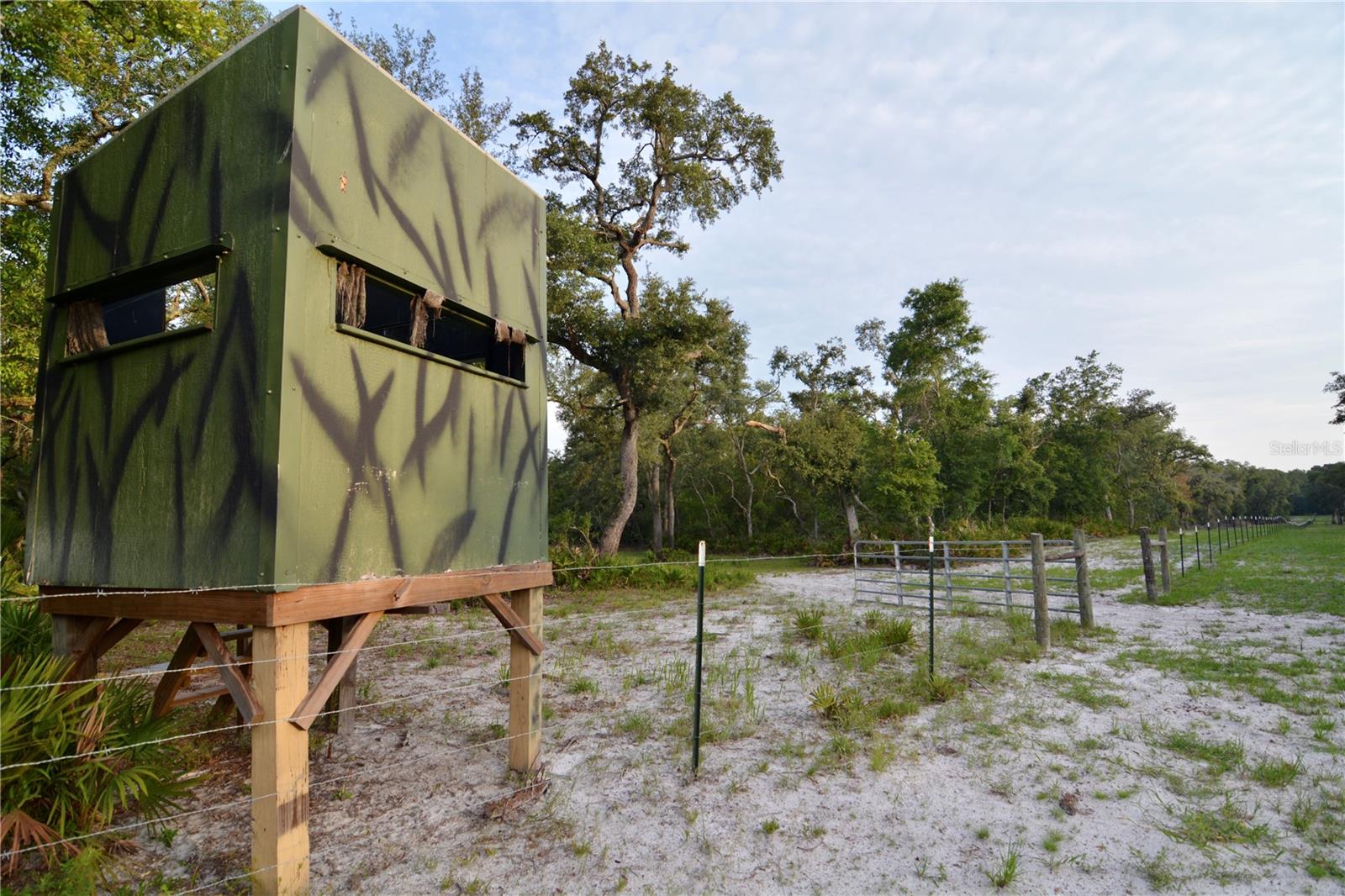 Image 4 of 66 For 2669 Suwannee Valley Road