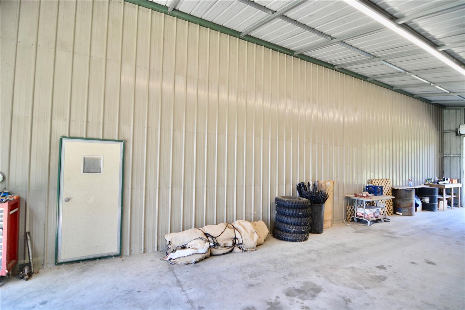 Image 41 of 66 For 2669 Suwannee Valley Road