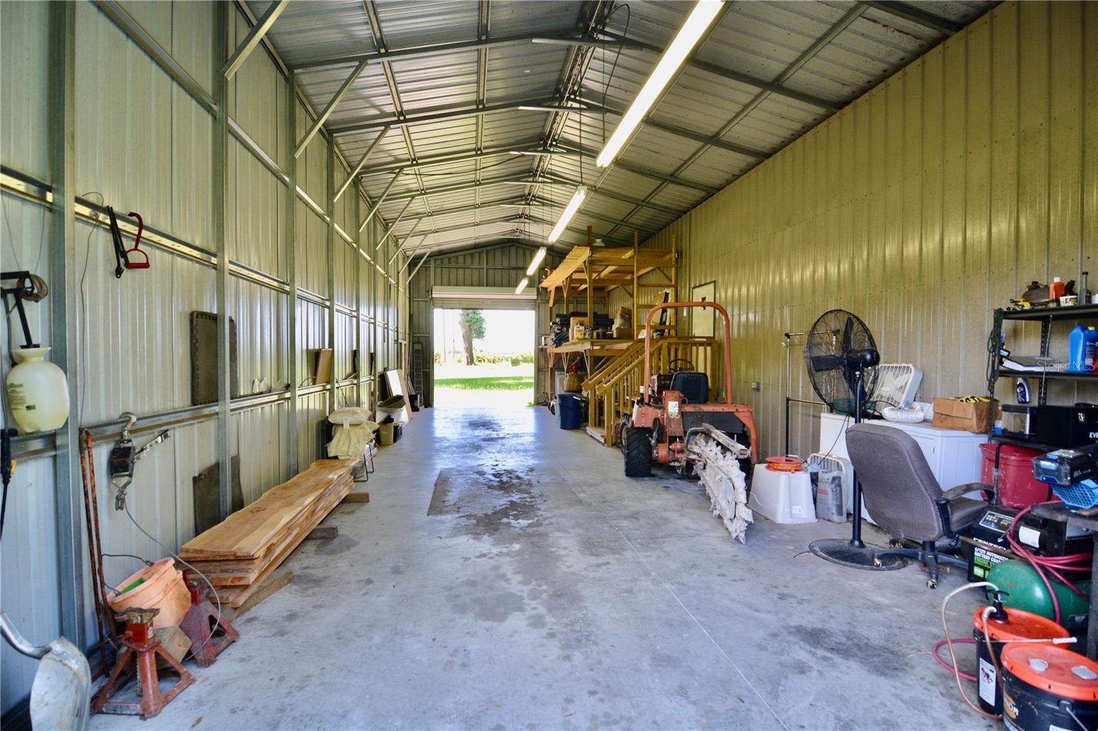 Image 44 of 66 For 2669 Suwannee Valley Road
