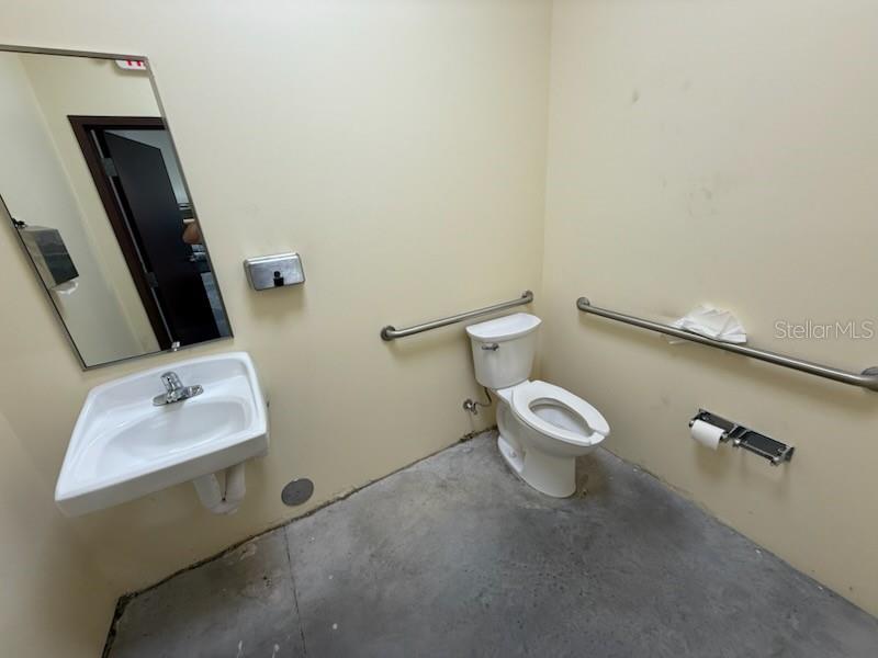 Image 7 of 7 For 440 52nd Avenue 104