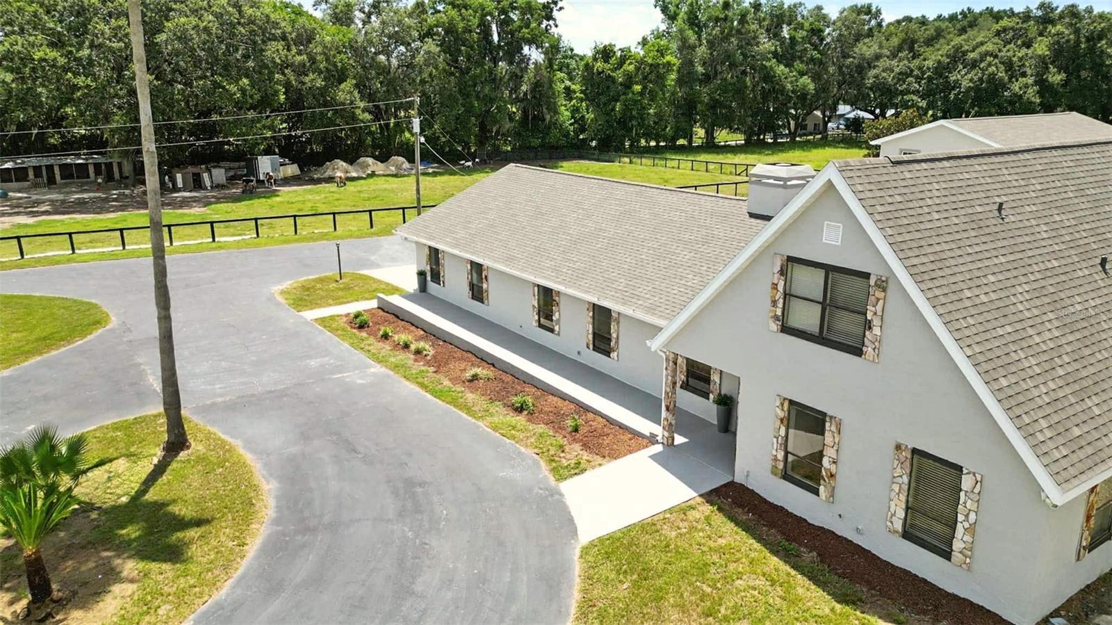 Image 3 of 61 For 1960 150th Street