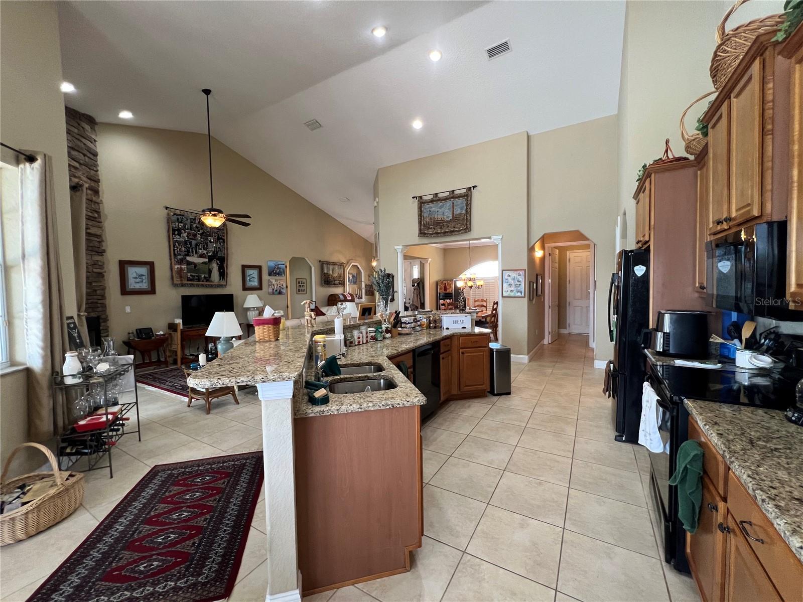 Image 13 of 56 For 136 44th Street