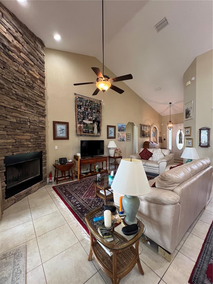 Image 17 of 56 For 136 44th Street
