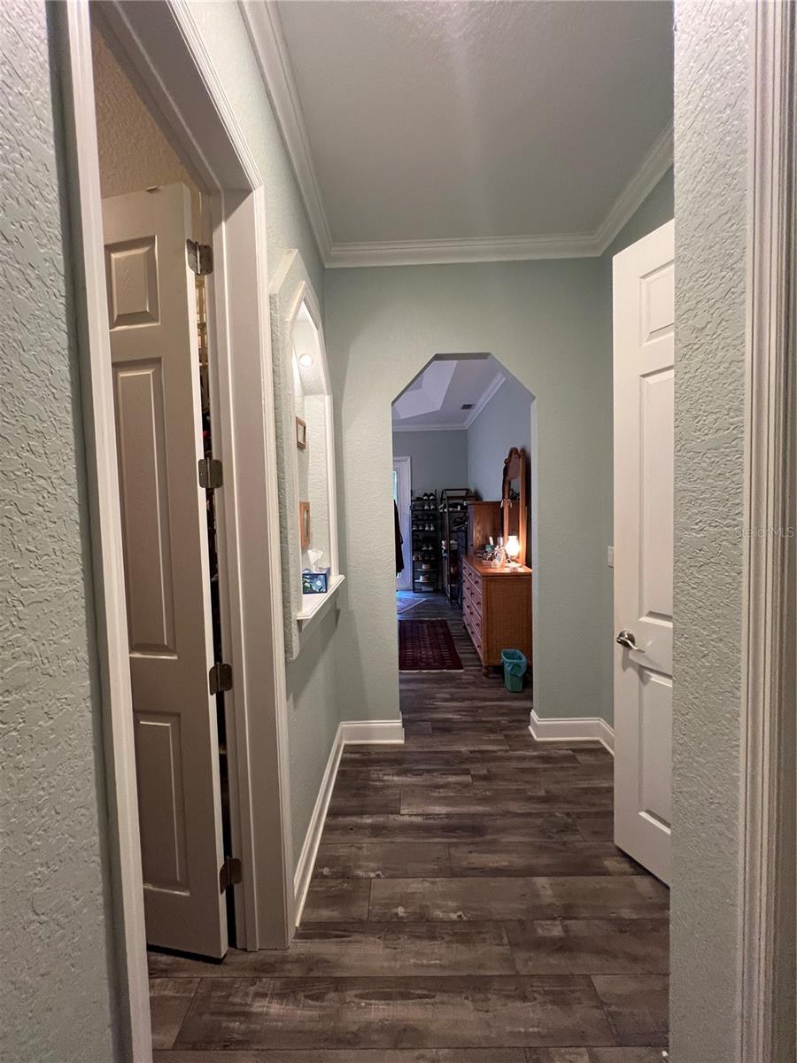 Image 20 of 56 For 136 44th Street