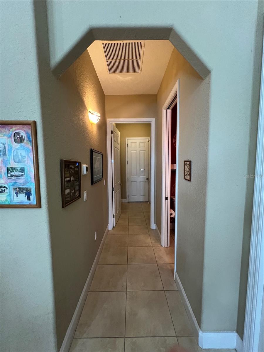 Image 28 of 56 For 136 44th Street