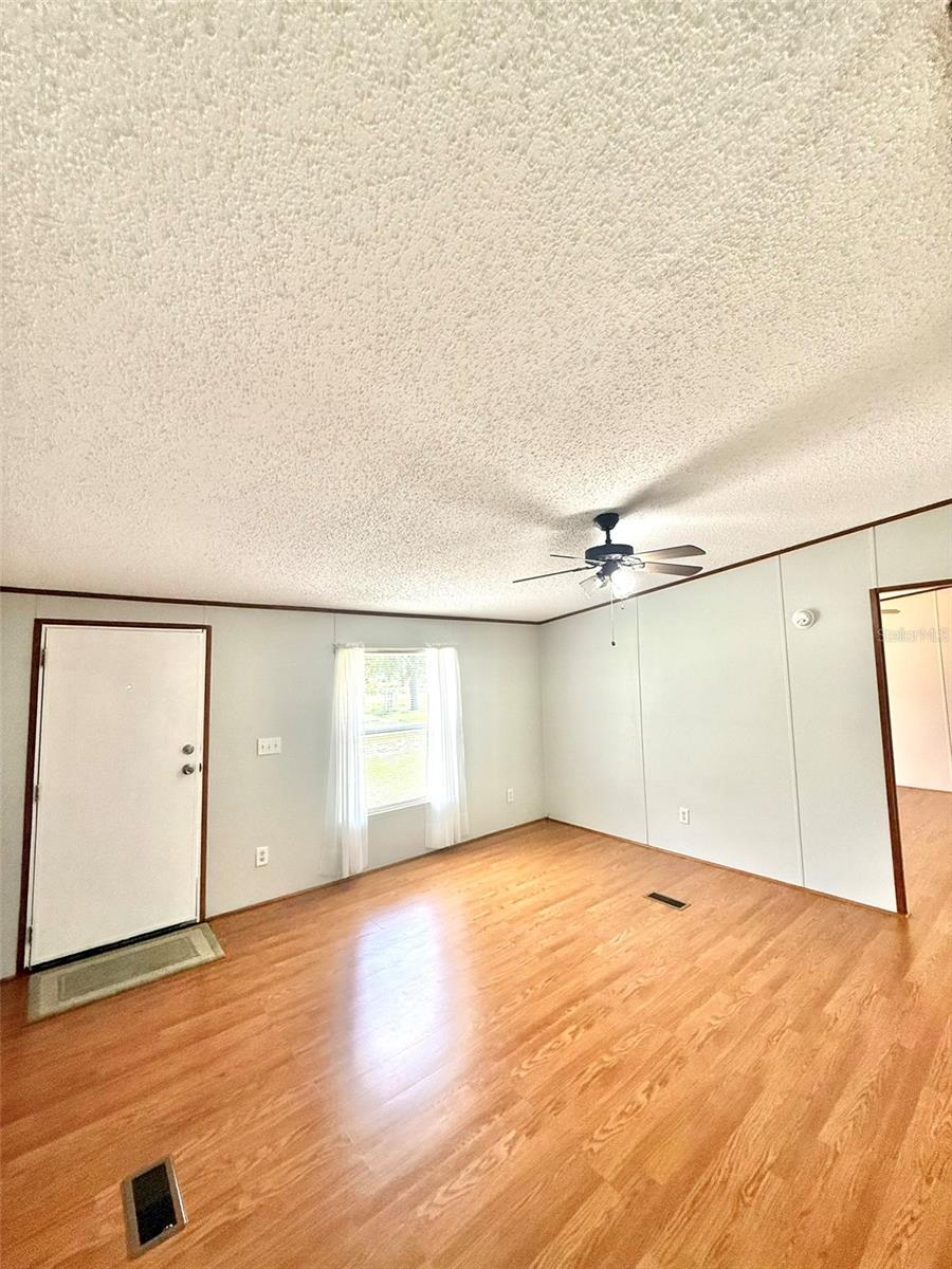 Image 11 of 29 For 16641 57th Street