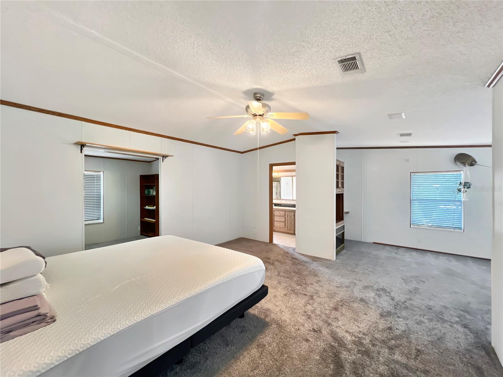 Image 13 of 30 For 4605 40th Avenue