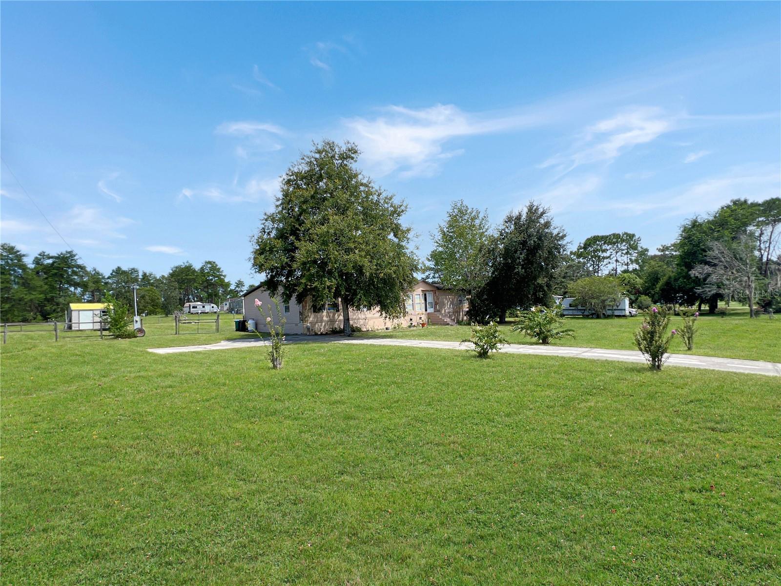 Image 3 of 30 For 4605 40th Avenue