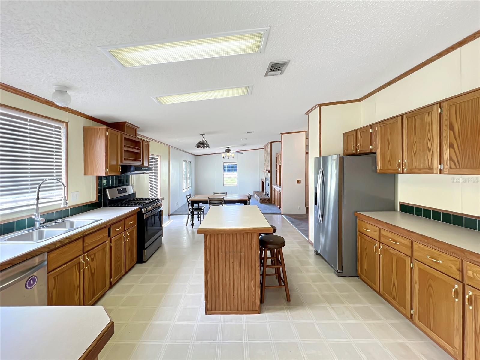 Image 8 of 30 For 4605 40th Avenue